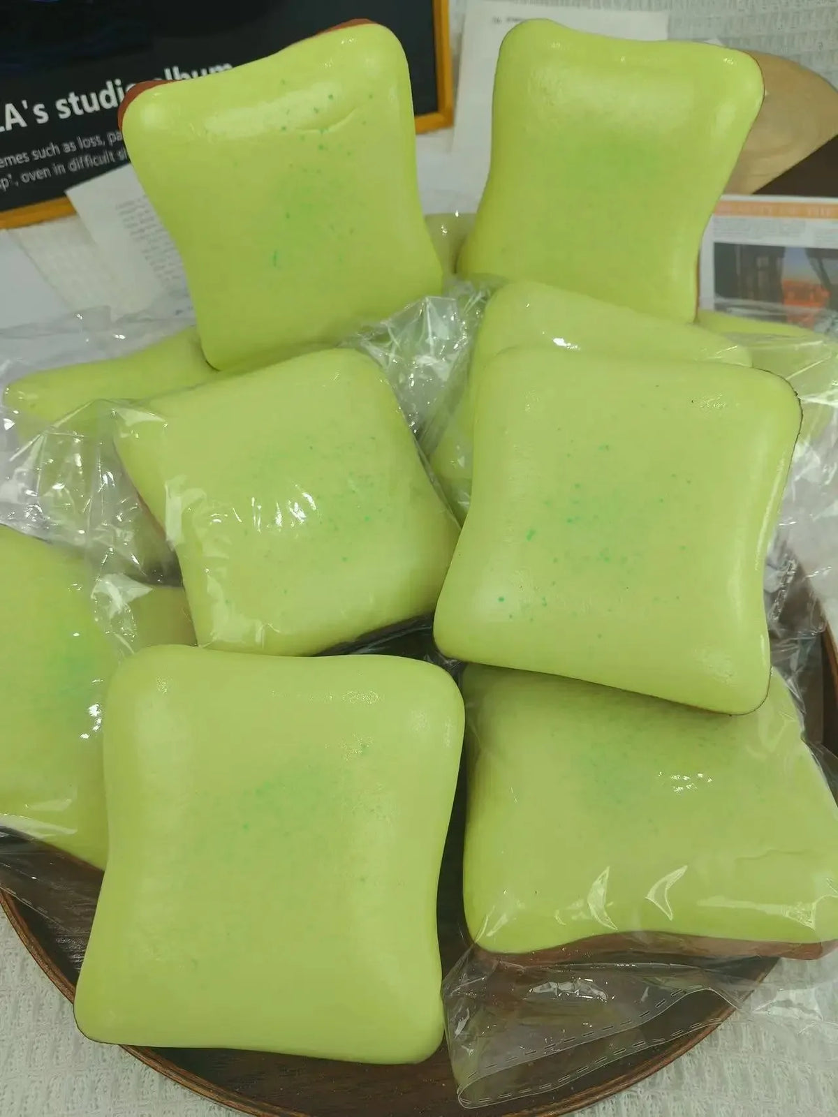 Soft Toast Bread Squishy Toy – 9cm Sensory Fidget